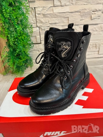 Дамски боти 