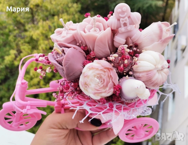 Коледни Букети , снимка 4 - Изкуствени цветя - 52332137