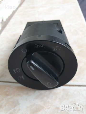 Оригинални ключове  за светлини за VW , снимка 2 - Части - 28885405