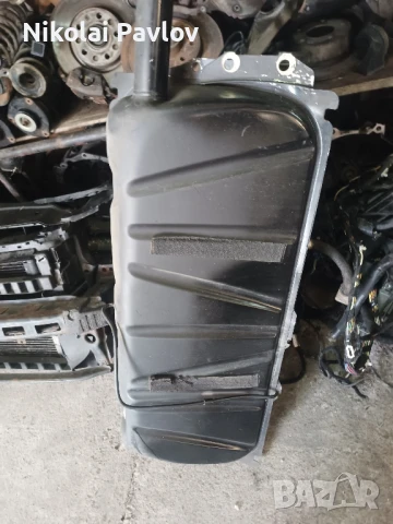 Резервоар за Мерцедес 123 Бензин 