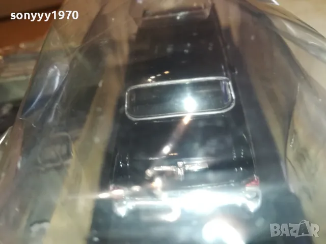 ГАЗ 13 ЧАЙКА-метална кола за колекция 0712241851, снимка 2 - Колекции - 48262059