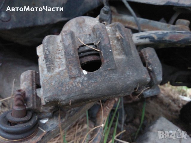 Продавам предни спирачни апарати от БМВ, снимка 2 - Части - 32597083