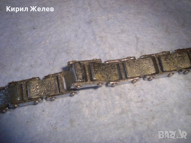 СТАРА МЕТАЛНА с КРИСТАЛЧЕТА ВИНТИДЖ АРТ ГРИВНА 27997, снимка 4 - Гривни - 37115037