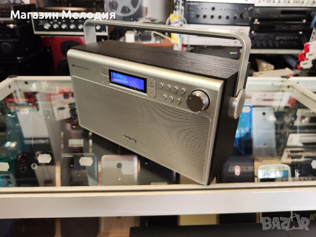 Радио Philips AE5220B/12  В отлично техническо и визуално състояние., снимка 7 - Радиокасетофони, транзистори - 50558944
