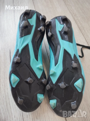 Бутонки Adidas Predator със чорап.Леки и удобни номер 37.5, снимка 6 - Футбол - 52348739
