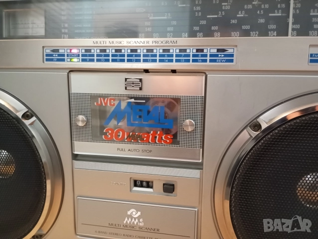 Радиокасетофон JVC M70LB Boombox Ghettoblaster jvc rc m70lb, снимка 2 - Радиокасетофони, транзистори - 52867830