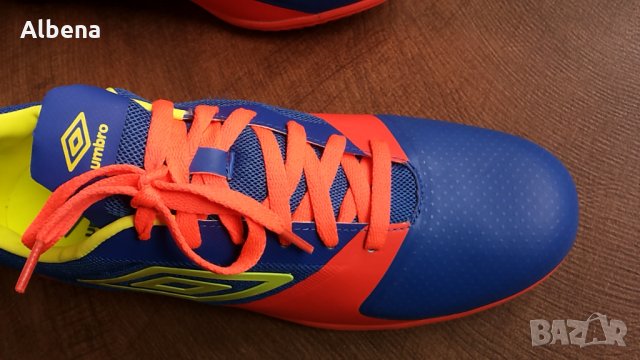 UMBRO FUTSAL STREET 4 размер EUR 45 / UK 10 за зала 8-4-S, снимка 17 - Спортни обувки - 28018767
