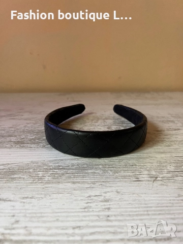 Черна кожена диадема нашита с мека вътрешна част 🖤, снимка 2 - Аксесоари за коса - 52333142