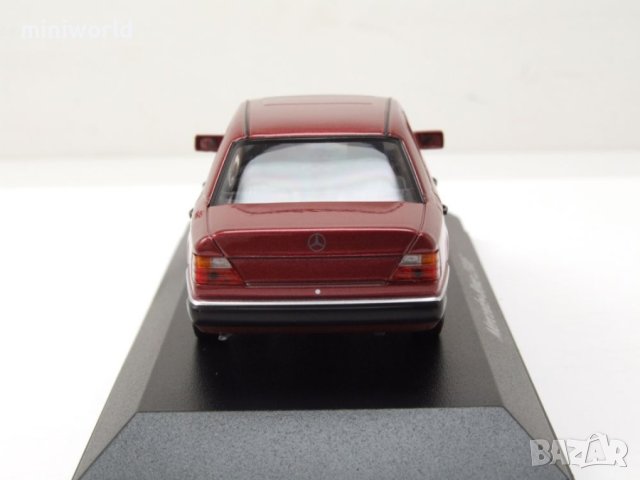 Mercedes-Benz 230E W124 от 1991 - мащаб 1:43 на Maxichanps моделът е нов в PVC дисплей-кейс, снимка 5 - Колекции - 43516230