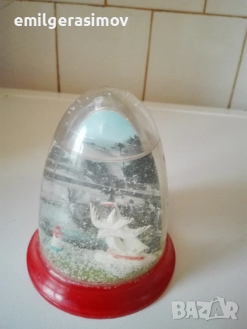 Танцуващи кукли и две преспапиета., снимка 14 - Други ценни предмети - 37546051