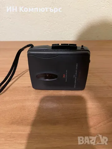 Продавам уокмен/диктофон Crownec CN-4