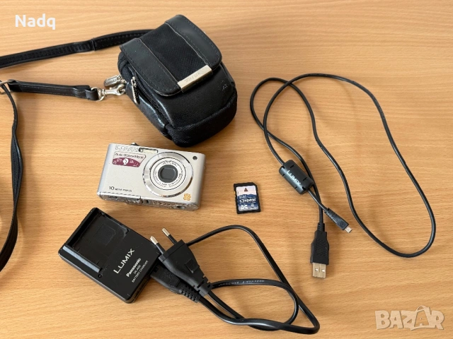 Panasonic Lumix DMC-FS42 (10 MP) + зарядно, кабел, SD карта и калъф 