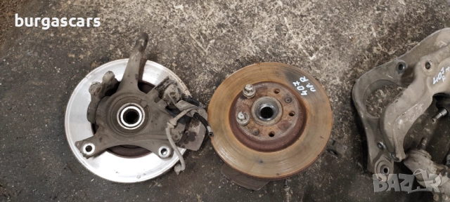 Шенкел лагер главина Peugeot 407 2.0 HDI - 80лв, снимка 2 - Части - 52027160