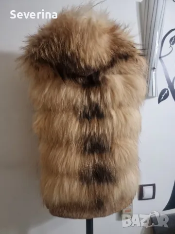 Естествен косъм ракун "Русский мех "невероятен елек с качулка , снимка 13 - Елеци - 49213073