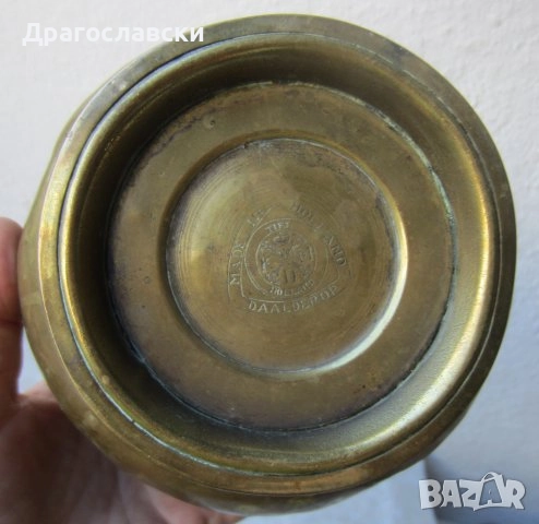 Стар метален съд, менче бакър бакърче, мед месинг метал, кутия, релеф.  лов, цинк антика , снимка 14 - Други - 31940415