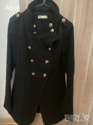 Дамско черно палто Versace , снимка 3 - Палта, манта - 35258193