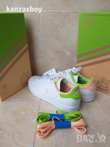 Adidas Stan Smith Miss Piggy & Kermit - мъжки кецове НОВИ С КУТИЯ РАЗМЕРИ - 43 1/3 /44/42/42 2/3, снимка 9 - Маратонки - 43989906