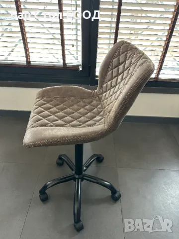 Висок Стол на колелца Jack + доставка и 24м гаранция, снимка 8 - Столове - 49942768