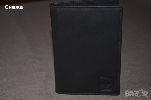 HAMA 1923 H32C "Paris" с RFID защита вертикален портфейл, снимка 4 - Портфейли, портмонета - 32591766