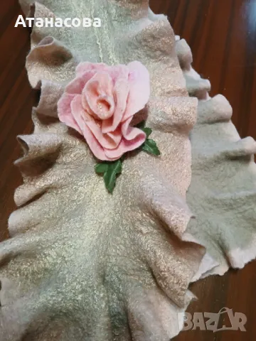 Красив дамски шал, ръчна изработка 