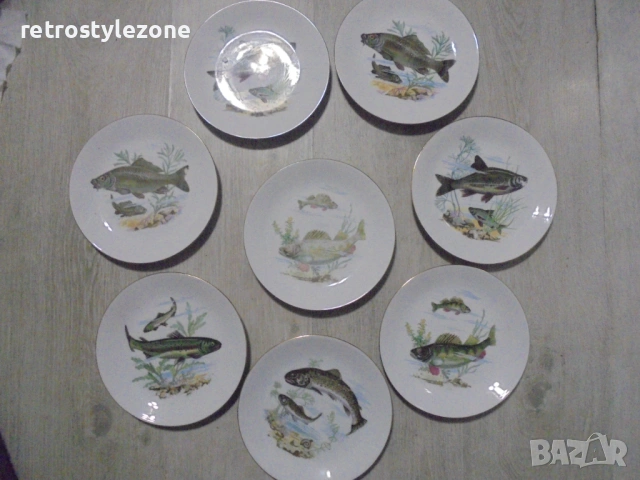 № 8511 Стари порцеланови чинии KAHLA - Комплект от 8 броя