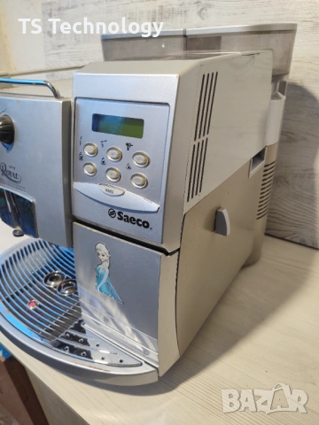 ГАРАНЦИЯ ! Saeco ROYAL PROFESSIONAL / Кафеавтомат - робот / Капучино, снимка 4 - Кафемашини - 53039026