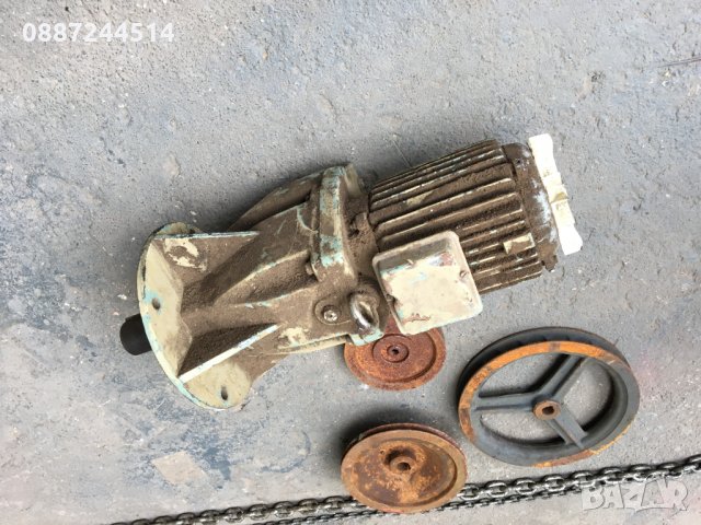 Мотор редуктор, снимка 1 - Резервни части за машини - 32964033