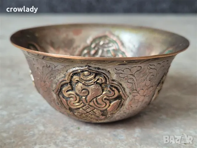 Уникално Възрожденско сечан 19 век позлатено Чипровско тасче, снимка 6 - Антикварни и старинни предмети - 47547008