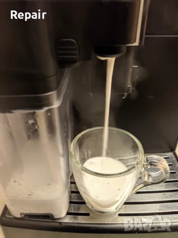 Продавам Кафеавтомат Philips EP3551, снимка 5 - Кафемашини - 50212484