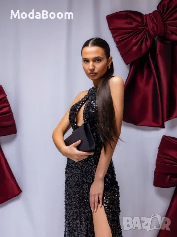 Дълга стилна дамска рокля 