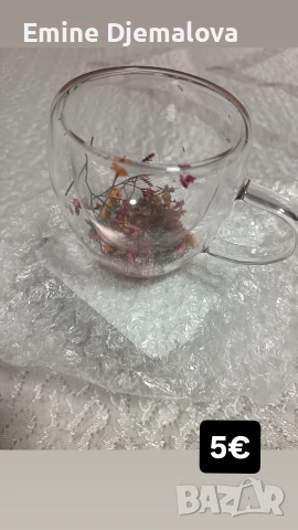 чаша с сухи цветя 