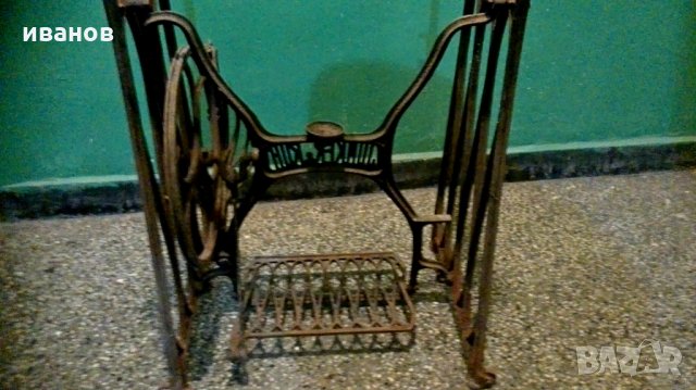 стойка от стара шевна машина, снимка 2 - Антикварни и старинни предмети - 26749159