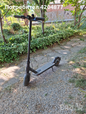 Продавам електрическа тротинетка xiomi