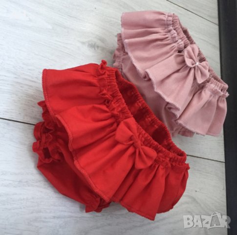 Бебешки гащички с къдри , снимка 3 - Панталони и долнища за бебе - 36860158