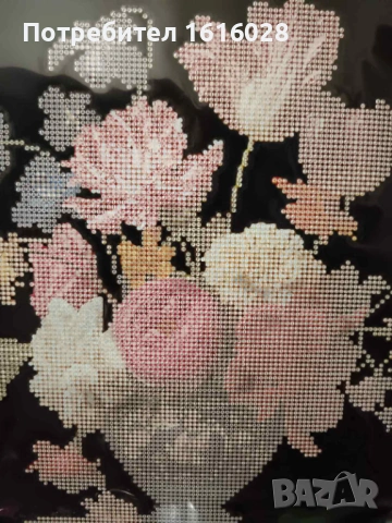 Диамантен гоблен Ваза с цветя върху опънато черно кадифено платно., снимка 13 - Гоблени - 49263890