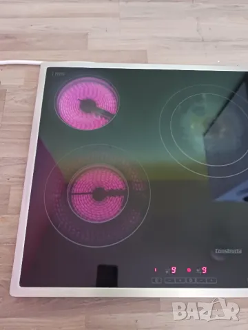 Керамичен плот за вграждане  Constructa, снимка 2 - Котлони - 48548485