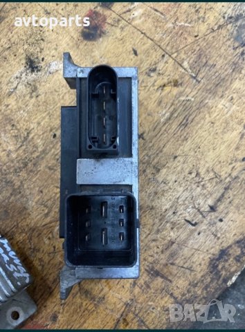 Movano Master 2012година 2.3dci 125кс Релета подгревни свещи, снимка 2 - Части - 40559605