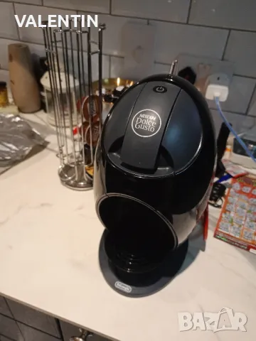 Кафемашина с капсули , снимка 2 - Кафемашини - 48433934