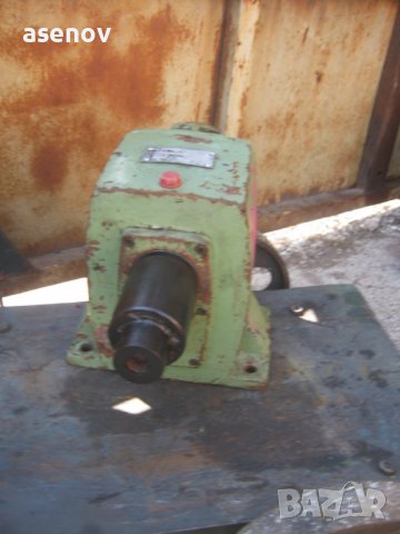 редуктор РЦС 80, снимка 2 - Резервни части за машини - 37316405