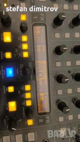 Behringer DDM4000 32-битов цифров DJ миксер , снимка 11 - Други - 53587695