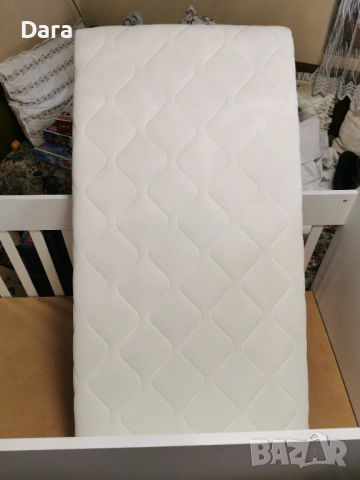 Детско дървено легло с матрак , снимка 2 - Мебели за детската стая - 53262448