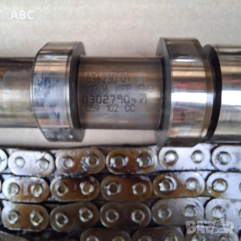 Разпределителни валове Audi A6 C6 4F 3.0 tdi , снимка 4 - Части - 51850018