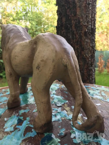 Макет на лъвица от папиемаше., снимка 6 - Антикварни и старинни предмети - 51352111