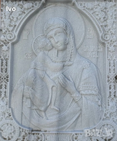 Икона от Мрамор на Дева Мария