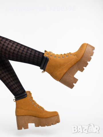 ПРОМОЦИЯ! -30% за Дамски боти на висока платформа в кафяв цвят тип CAT