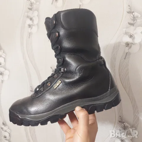 La Sportiva номер 44 туристически обувки / ботуши кубинки , снимка 4 - Мъжки ботуши - 48347884