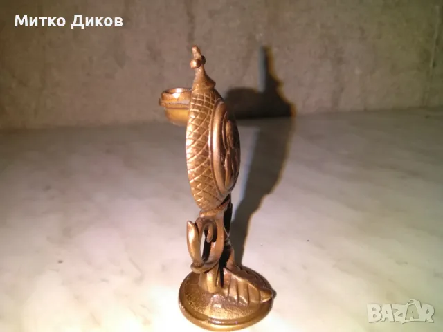 Месингова икона за една свещ свещник фи 35мм  Н-95мм, снимка 2 - Икони - 48428243