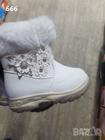 Ботушки, снимка 8 - Детски боти и ботуши - 42980175