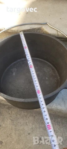 голяма трикрака чугунена тенджера, снимка 2 - Съдове за готвене - 51426076