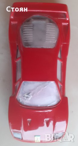Продавам количка Ferrari F40, мащаб 1:43, снимка 7 - Коли, камиони, мотори, писти - 28561446